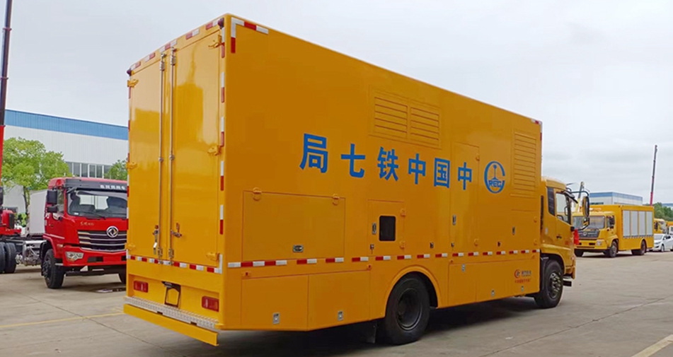 東風天錦400KW電源車